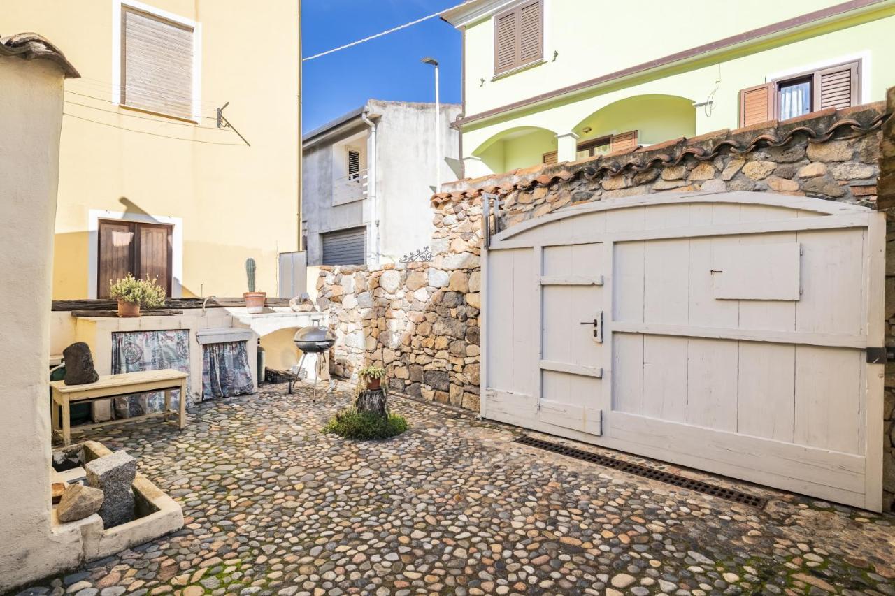 Un Gioiello In Centro Storico Vila Bari Sardo Exterior foto